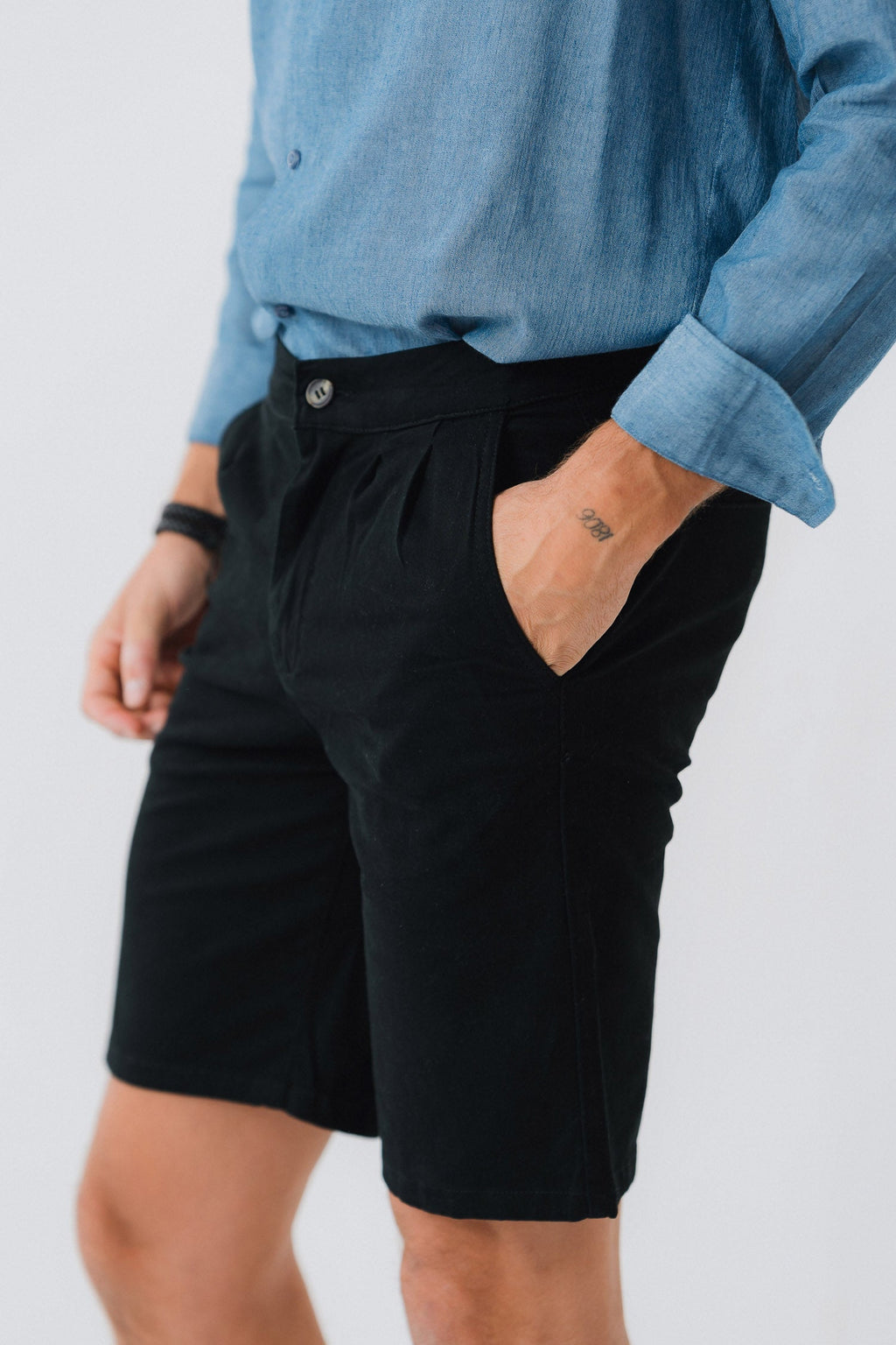 ND CITY™ Black Regular Fit Chino Shorts