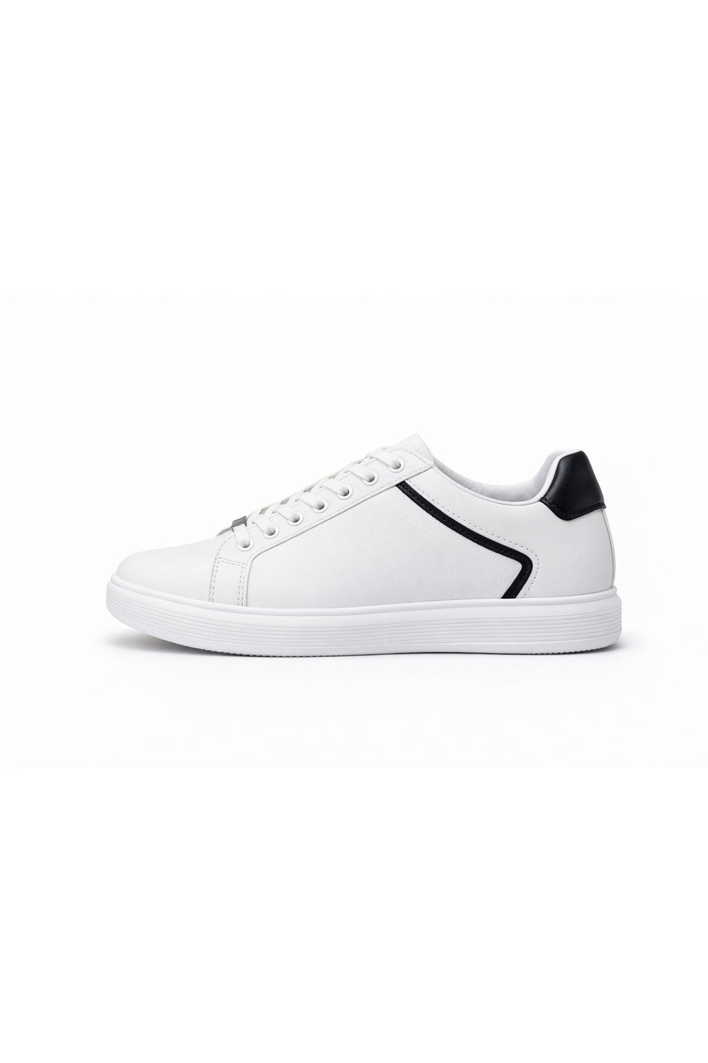 ND CITY™ Classic White Low Top Trainers