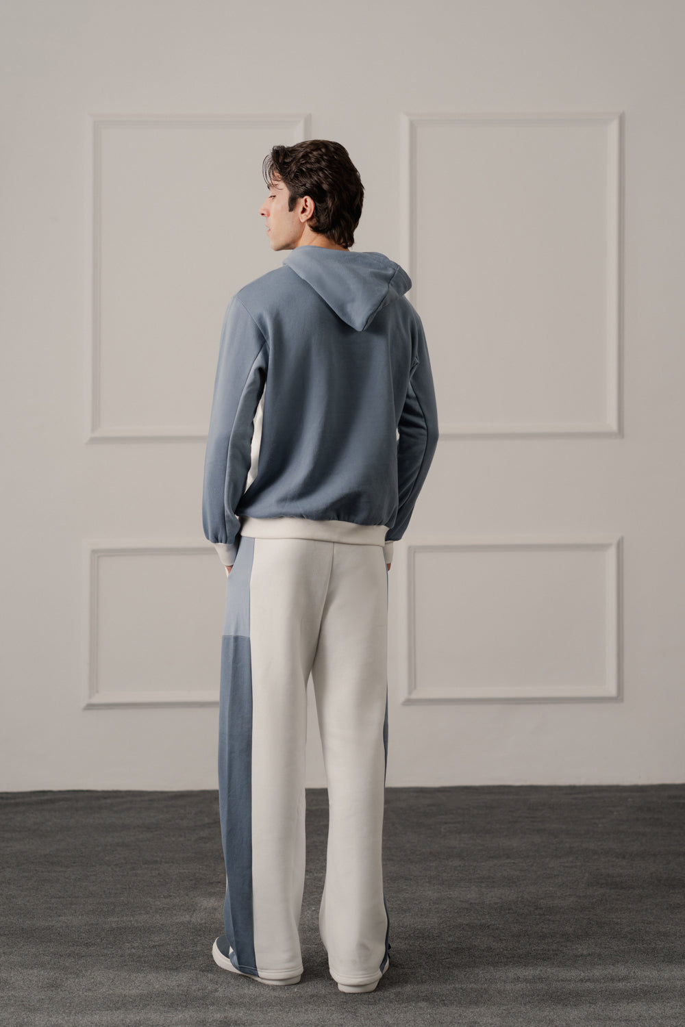 ND CITY™ White Relaxed Fit Graphic Pull Over Hoodie