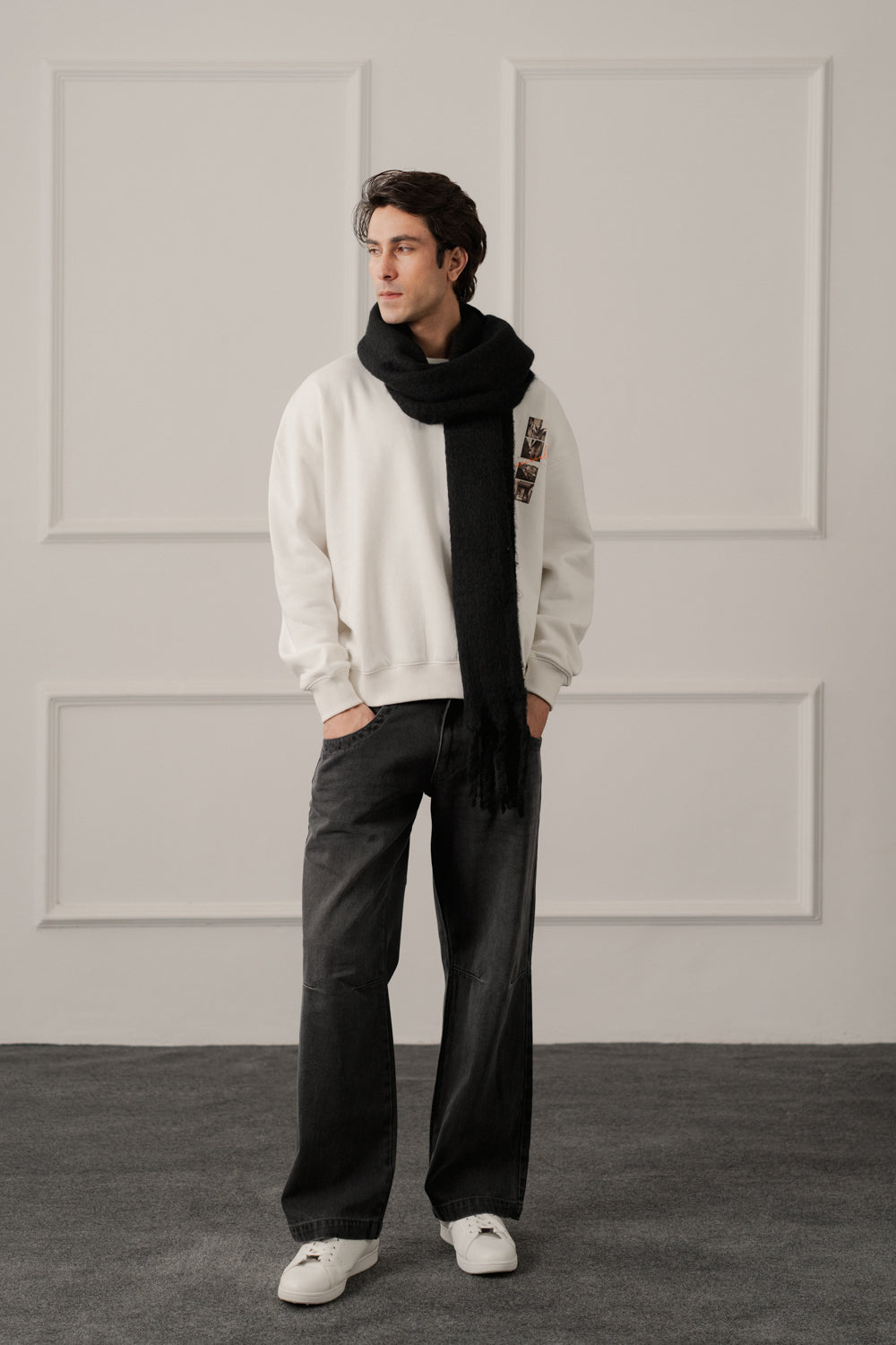 ND CITY™ White Relaxed Fit Graphic Sweatshirt